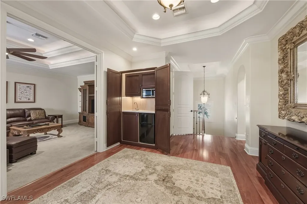 494 Seabee Avenue Naples FL 34108