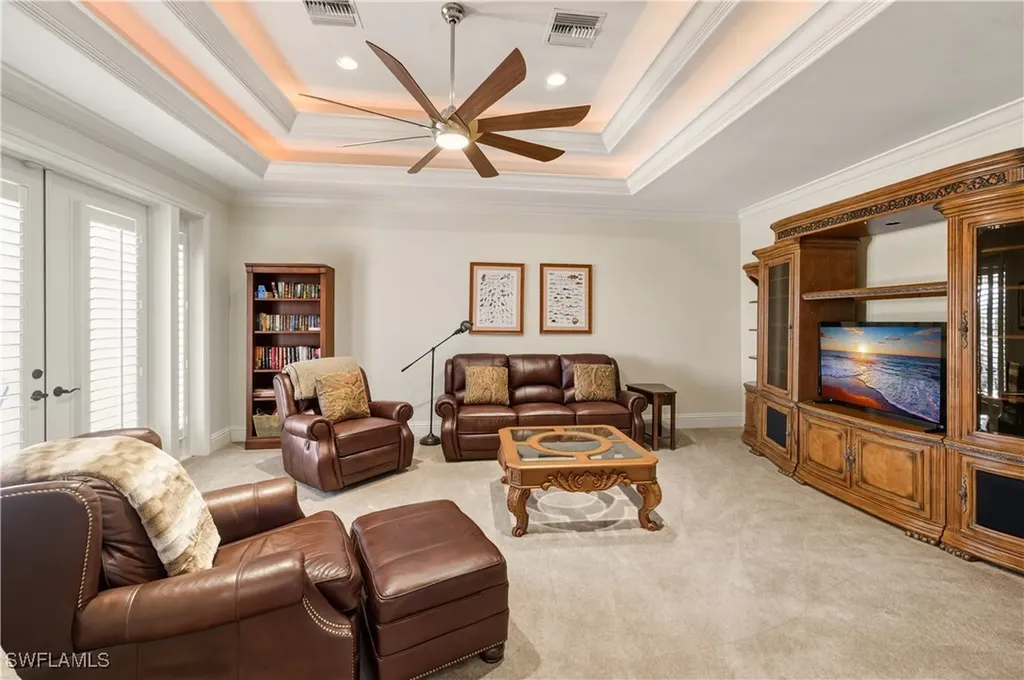494 Seabee Avenue Naples FL 34108