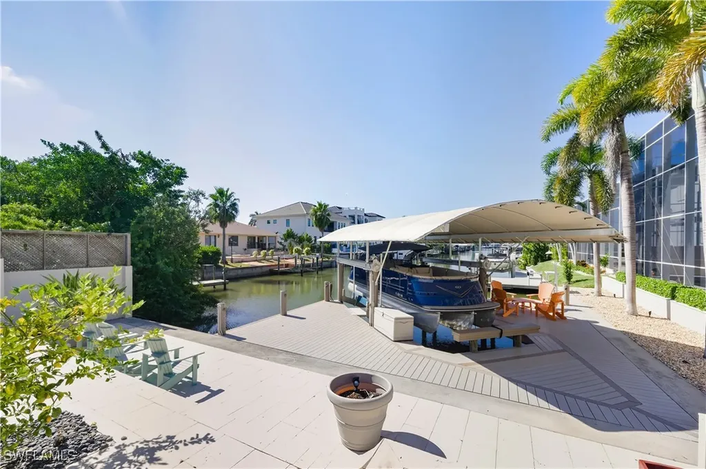 494 Seabee Avenue Naples FL 34108