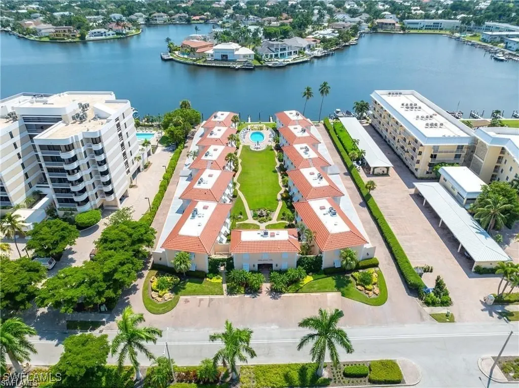 3070 Gulf Shore Boulevard N Naples FL 34103