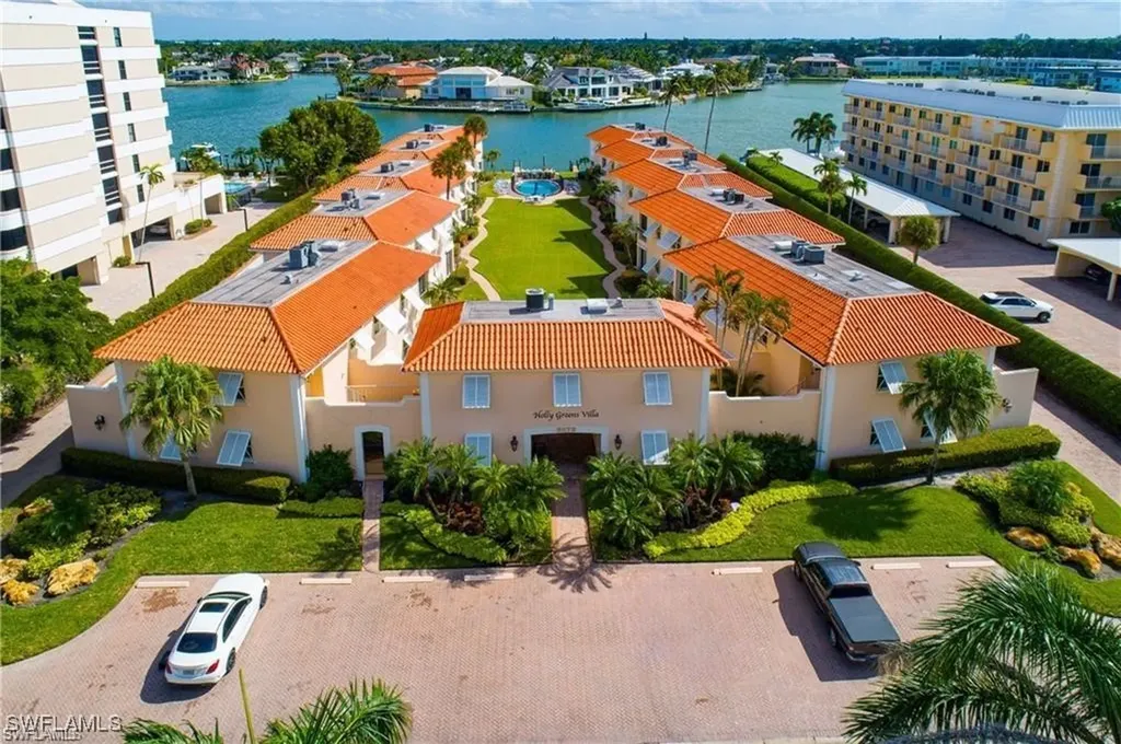 3070 Gulf Shore Boulevard N Naples FL 34103