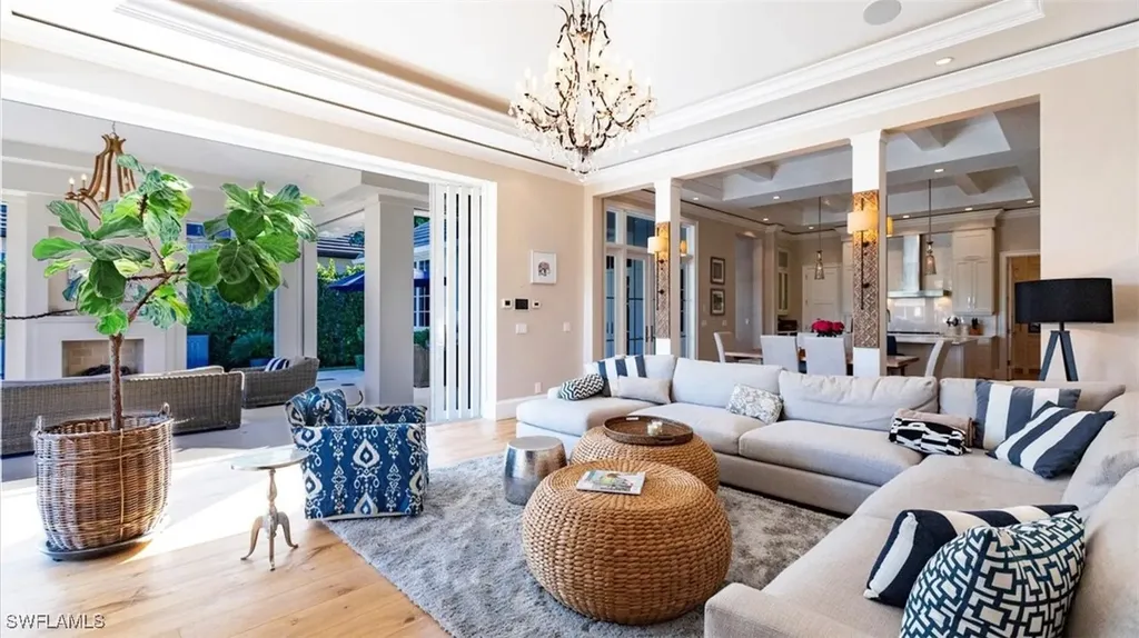 1935 7th Street S Naples FL 34102