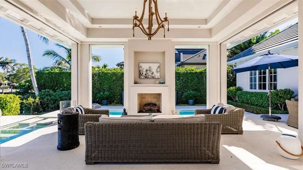 1935 7th Street S Naples FL 34102