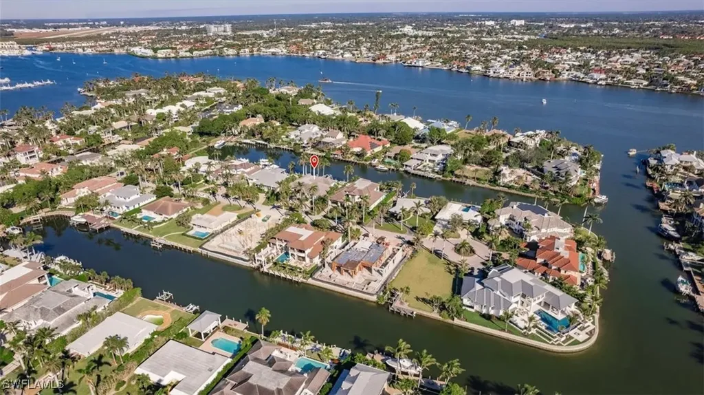 1935 7th Street S Naples FL 34102