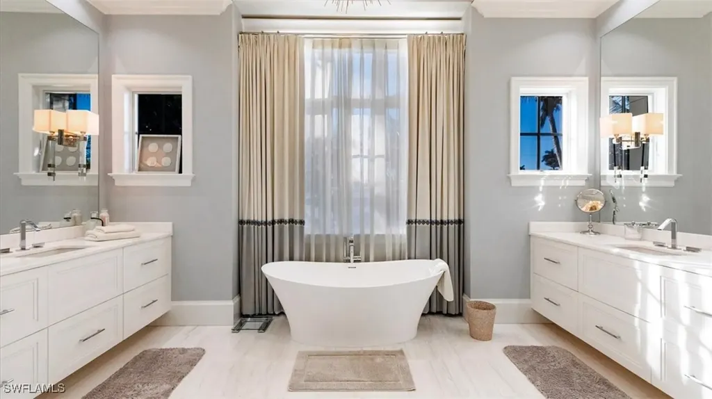 1935 7th Street S Naples FL 34102