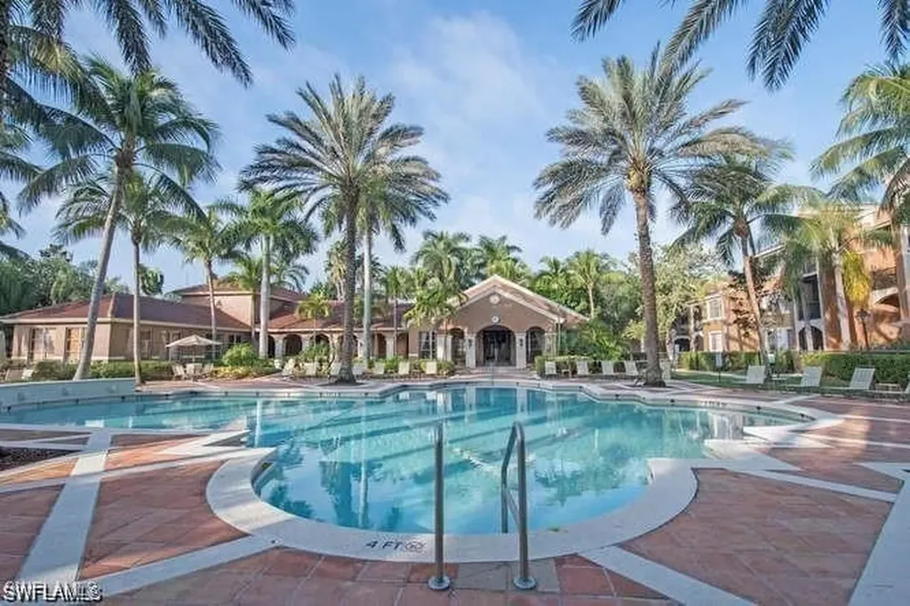 1115 Reserve Court Naples FL 34105