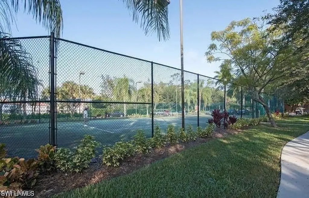 1115 Reserve Court Naples FL 34105