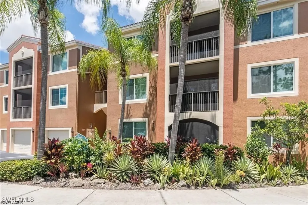 1115 Reserve Court Naples FL 34105