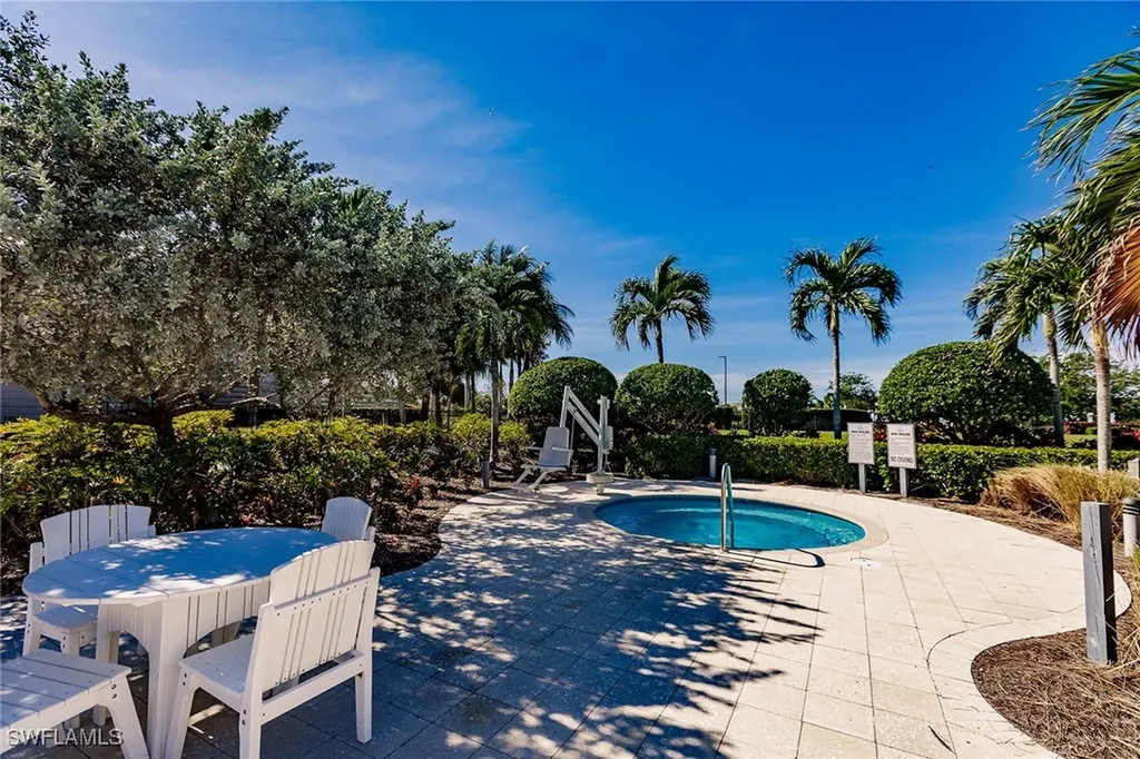 7263 Cayo Coco Lane Naples FL 34113
