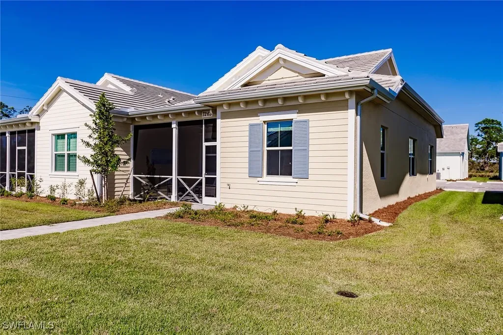 7263 Cayo Coco Lane Naples FL 34113