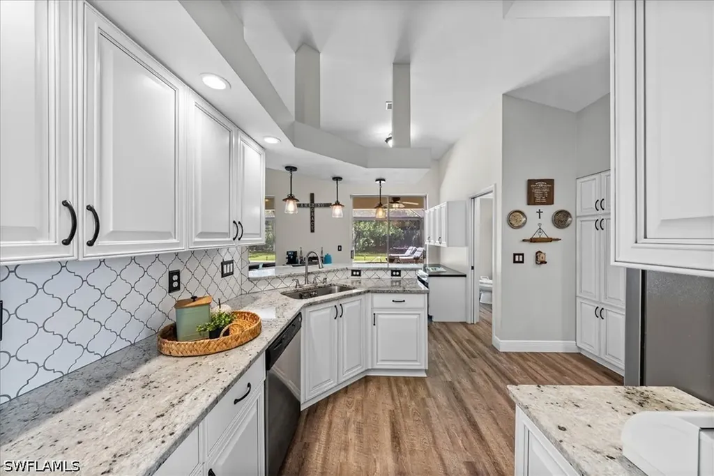 6647 Craven Hill Way Naples FL 34104