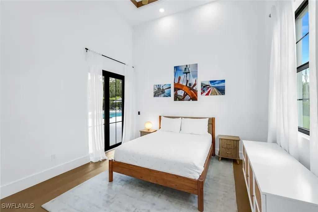 6677 Hunters Road Naples FL 34109