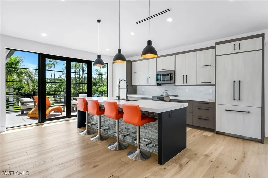 6677 Hunters Road Naples FL 34109