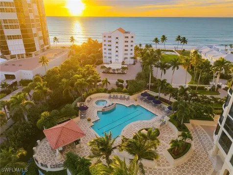 81 Seagate Drive Naples FL 34103