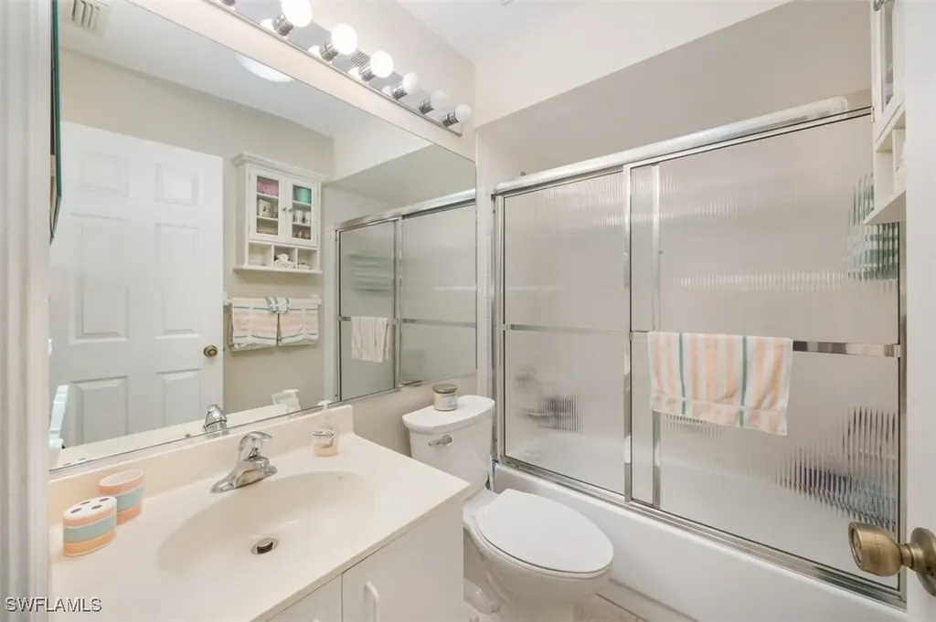 20990 Country Barn Drive Estero FL 33928