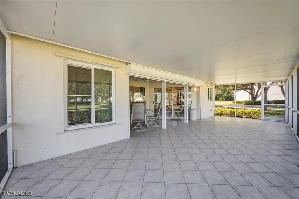 20990 Country Barn Drive Estero FL 33928