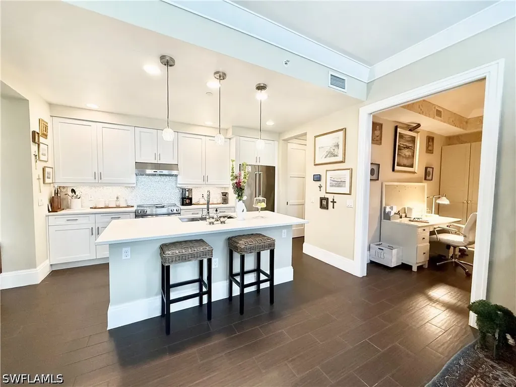 1030 3rd Avenue S Naples FL 34102