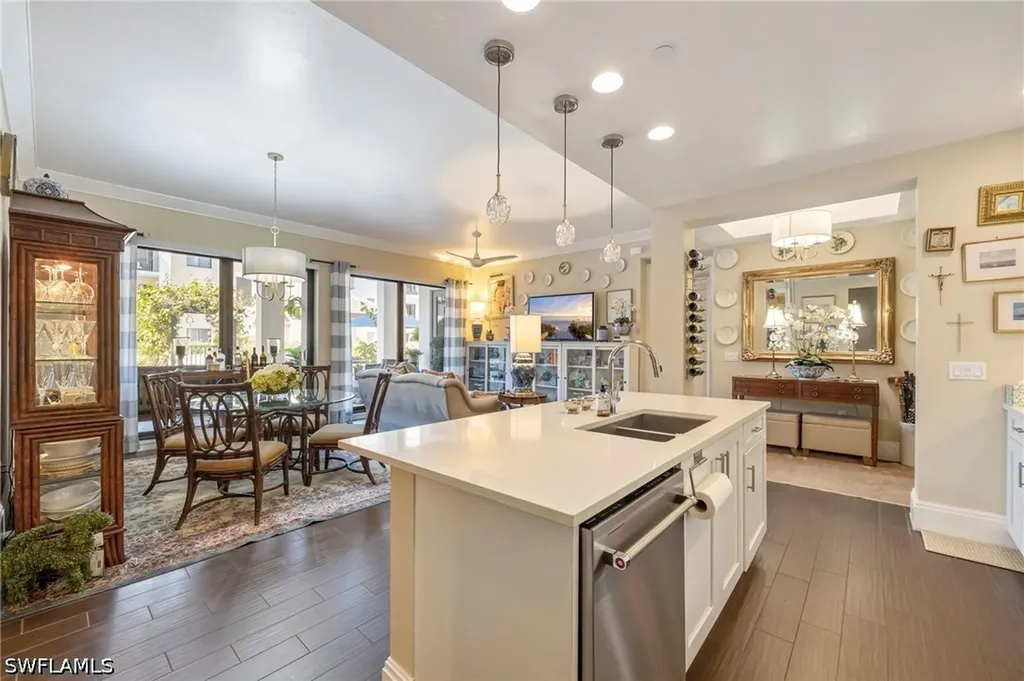 1030 3rd Avenue S Naples FL 34102