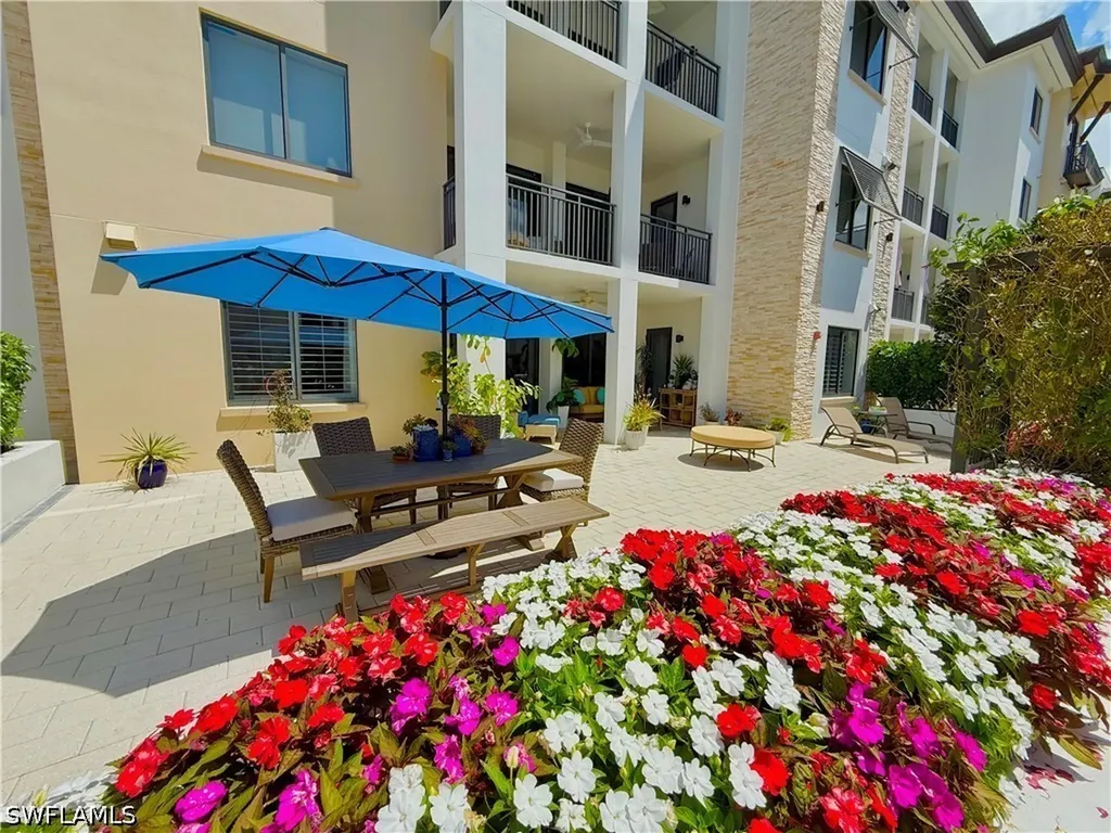 1030 3rd Avenue S Naples FL 34102