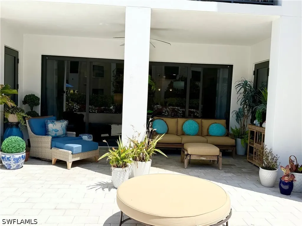 1030 3rd Avenue S Naples FL 34102