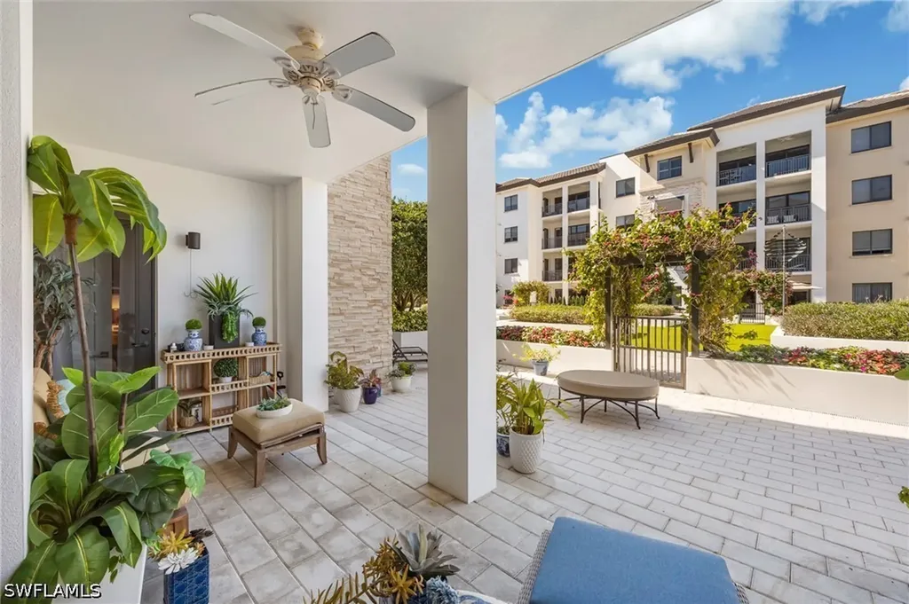 1030 3rd Avenue S Naples FL 34102
