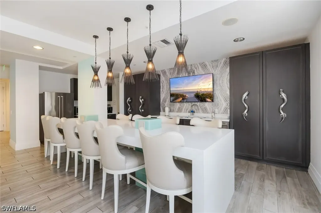 1030 3rd Avenue S Naples FL 34102