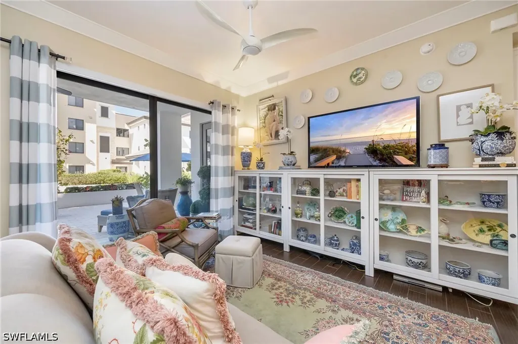 1030 3rd Avenue S Naples FL 34102