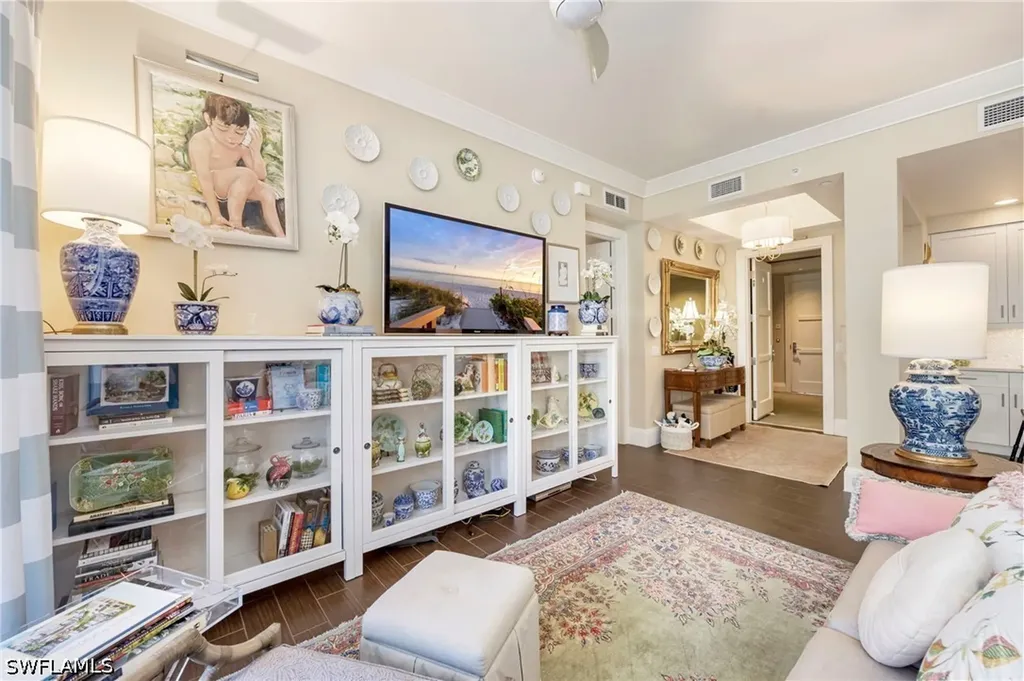1030 3rd Avenue S Naples FL 34102