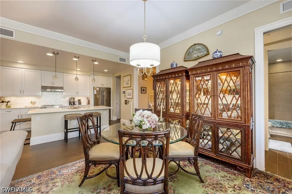 1030 3rd Avenue S Naples FL 34102