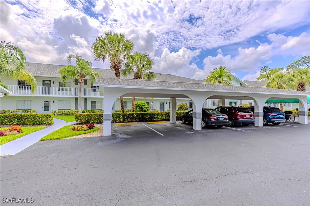 164 Belina Drive Naples FL 34104