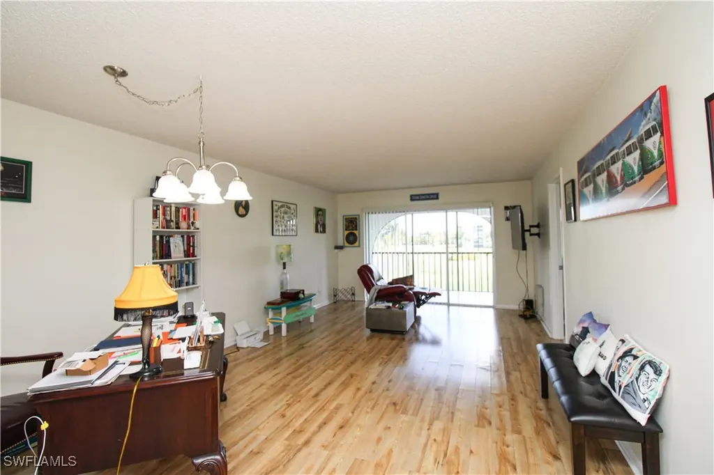 41 High Point Circle S Naples FL 34103