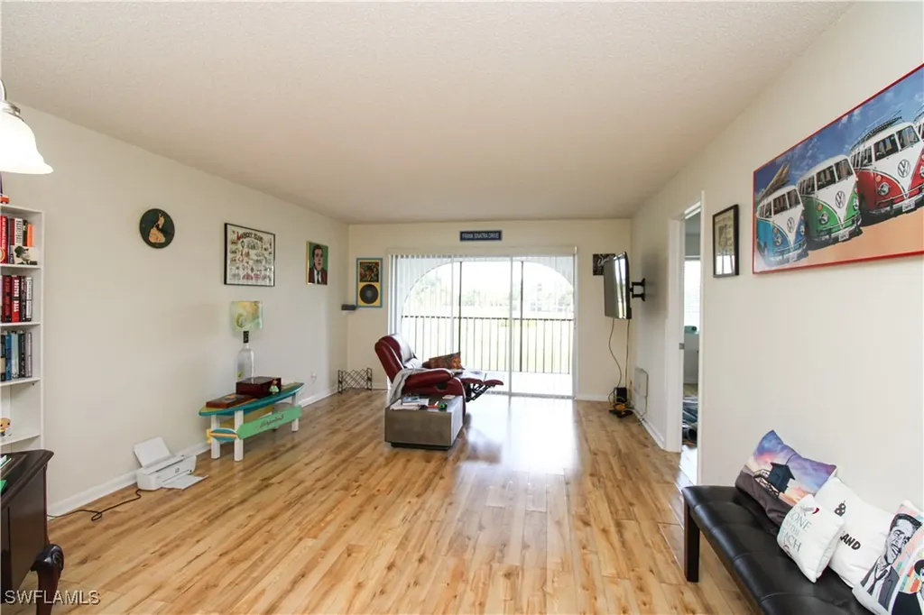 41 High Point Circle S Naples FL 34103