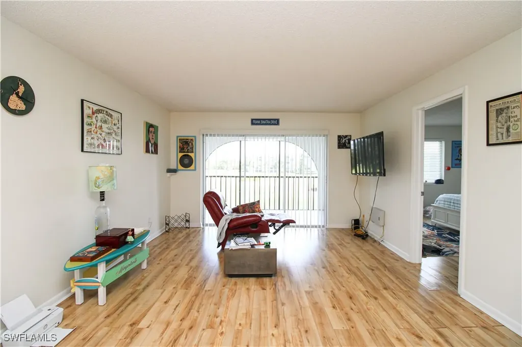 41 High Point Circle S Naples FL 34103