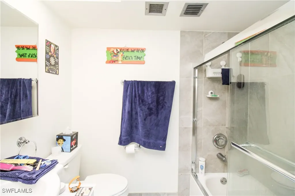 41 High Point Circle S Naples FL 34103