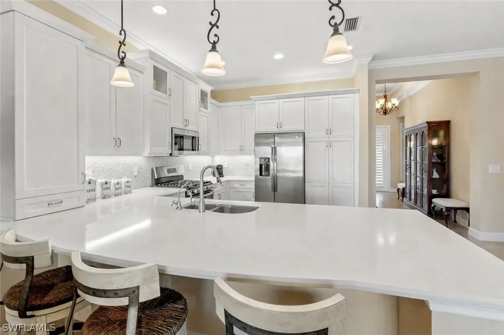 4339 Aurora Street Naples FL 34119