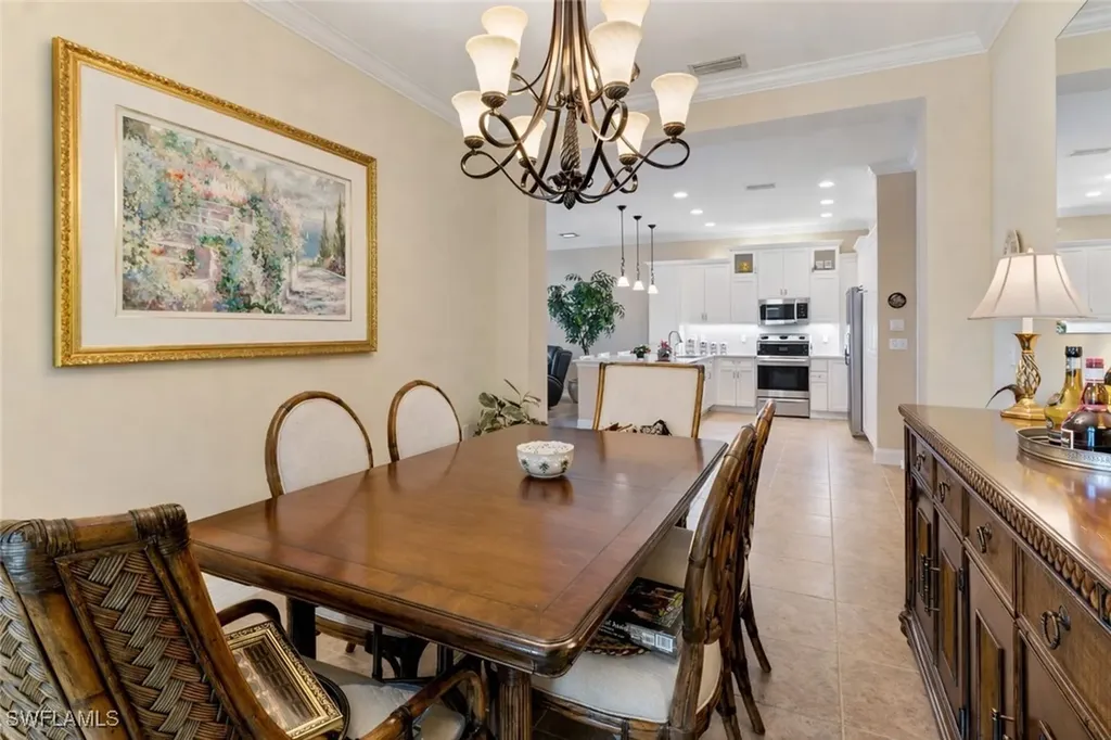 4339 Aurora Street Naples FL 34119