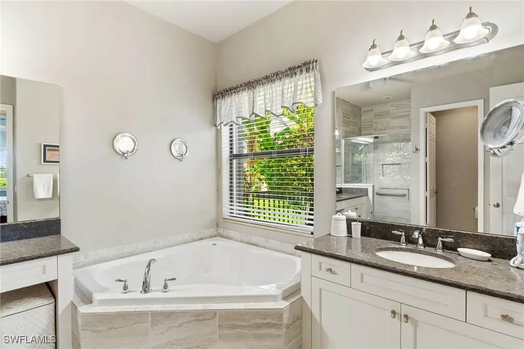 4339 Aurora Street Naples FL 34119