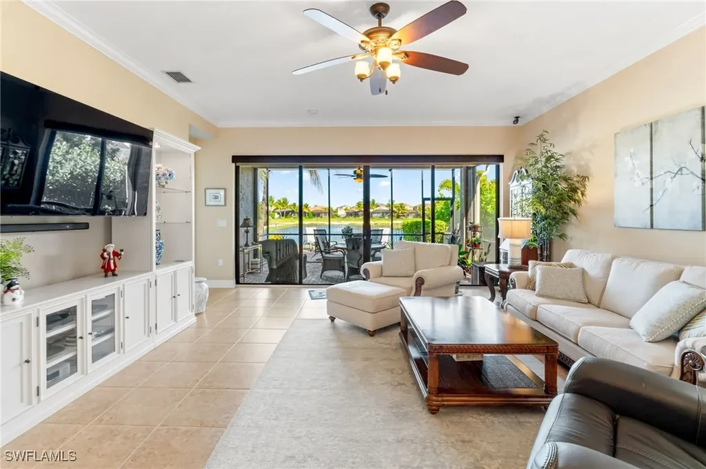 4339 Aurora Street Naples FL 34119
