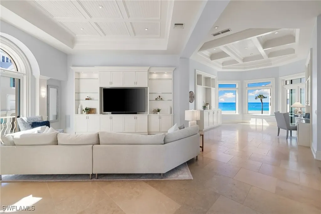 105 Felipe Lane Bonita Springs FL 34134