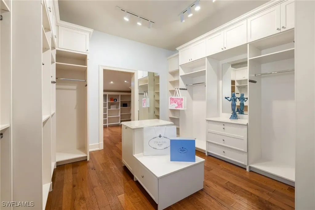 105 Felipe Lane Bonita Springs FL 34134