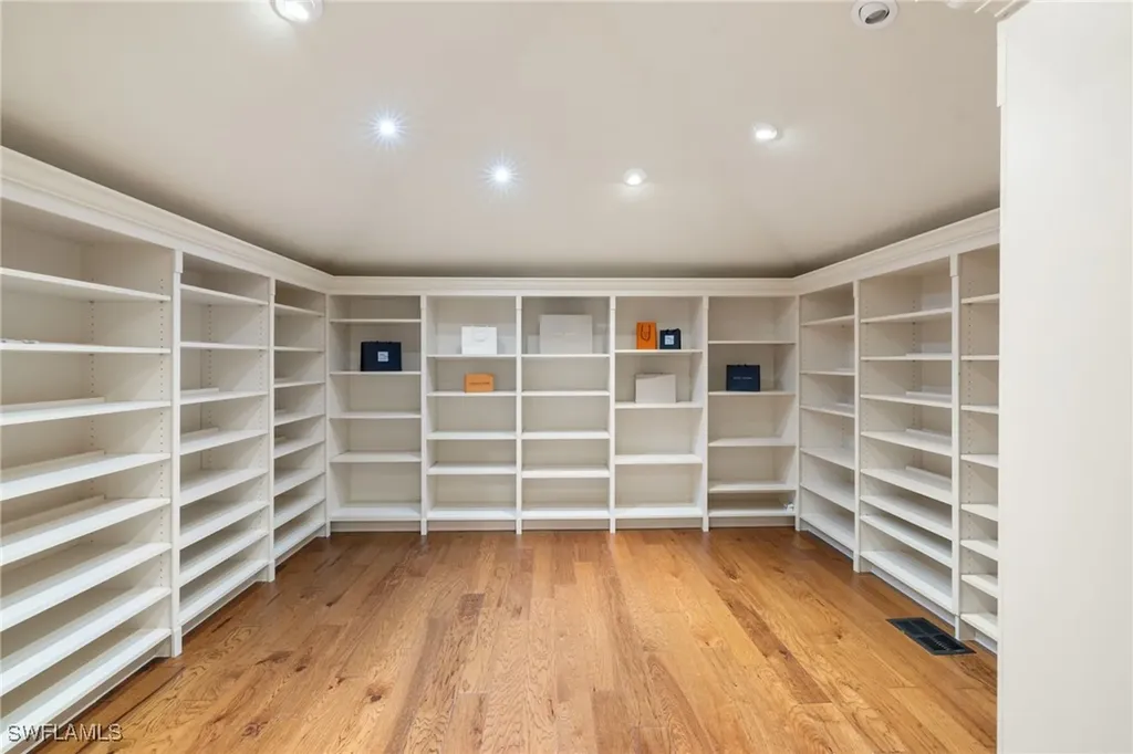 105 Felipe Lane Bonita Springs FL 34134