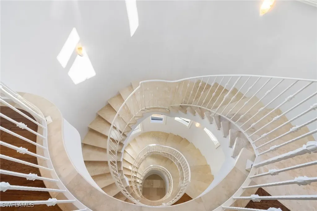 105 Felipe Lane Bonita Springs FL 34134