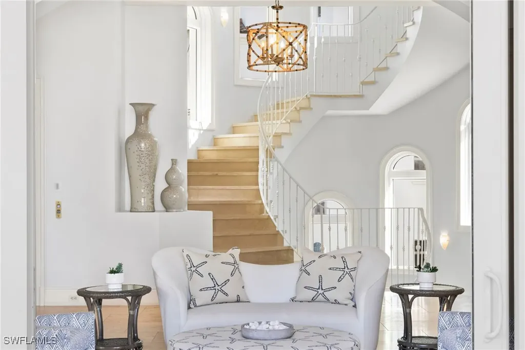 105 Felipe Lane Bonita Springs FL 34134