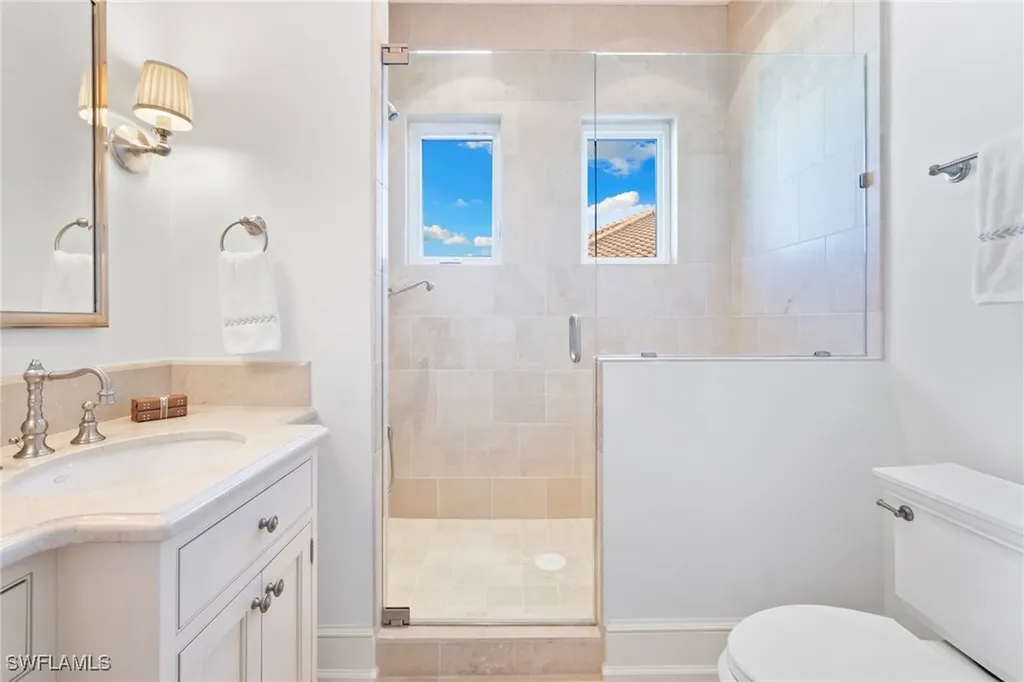 105 Felipe Lane Bonita Springs FL 34134