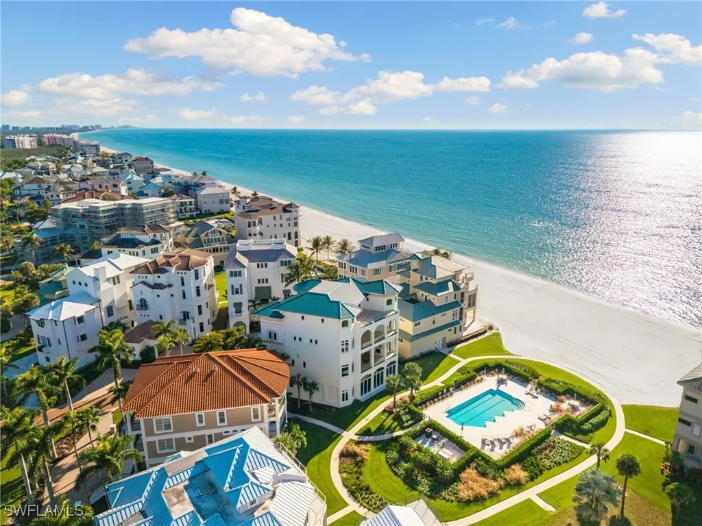 105 Felipe Lane Bonita Springs FL 34134