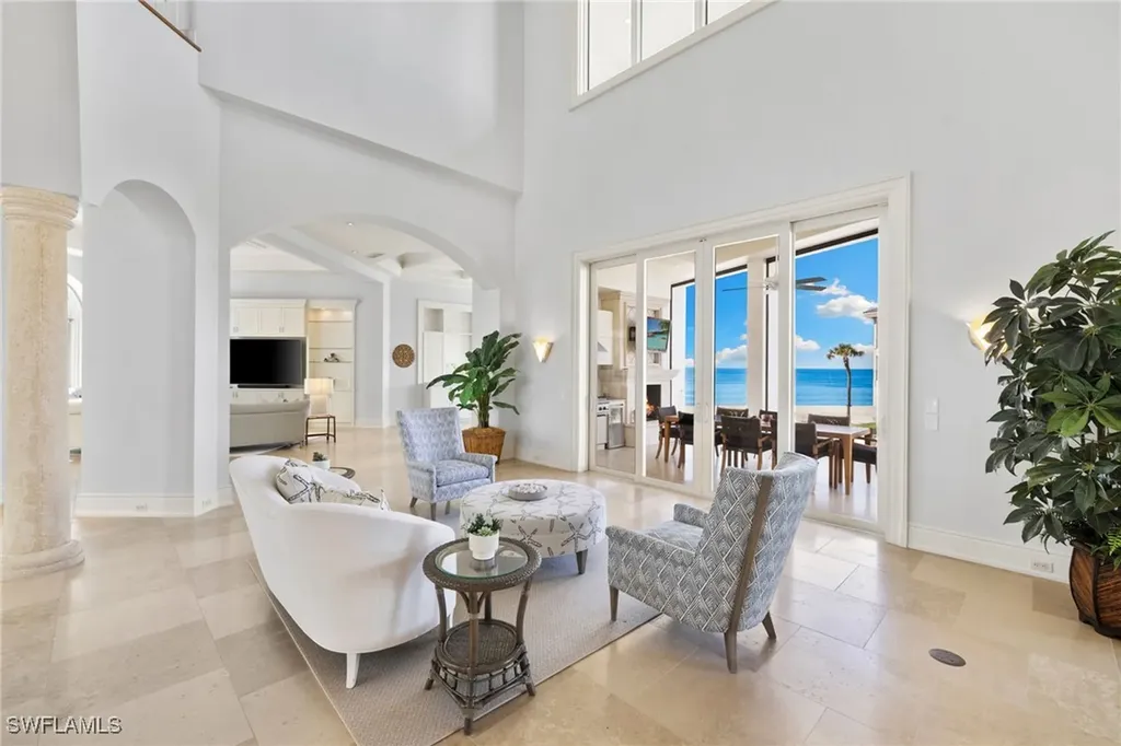 105 Felipe Lane Bonita Springs FL 34134