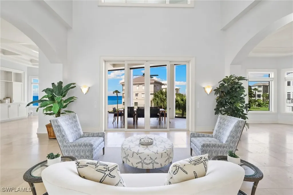 105 Felipe Lane Bonita Springs FL 34134