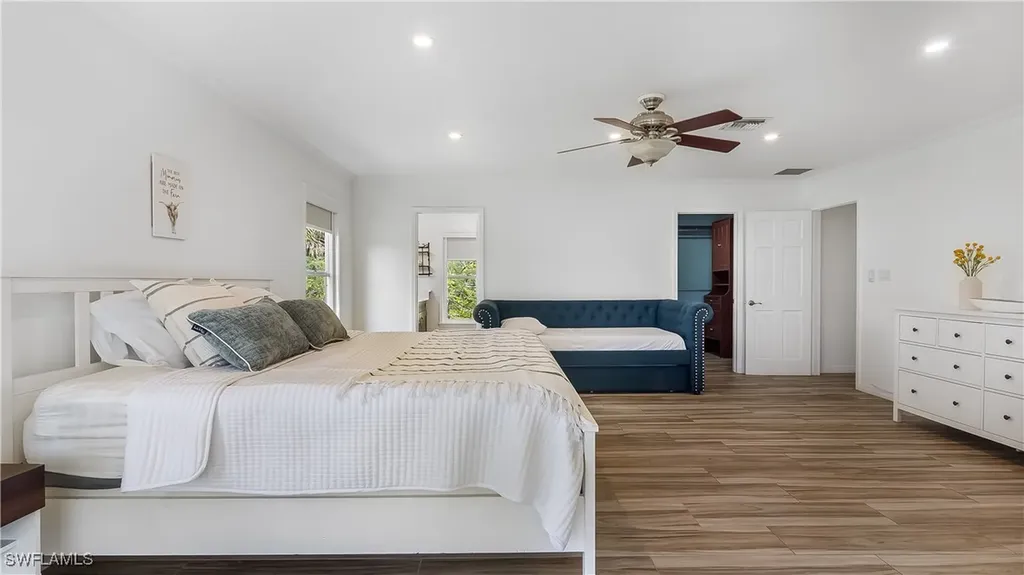 2920 24th Avenue SE Naples FL 34117