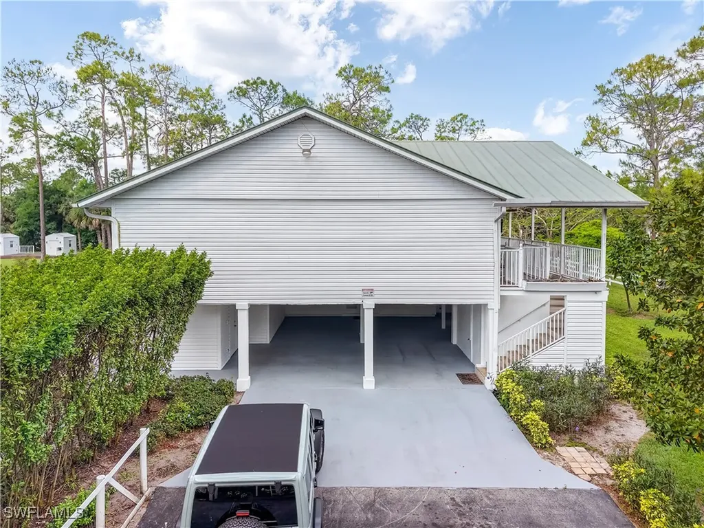2920 24th Avenue SE Naples FL 34117