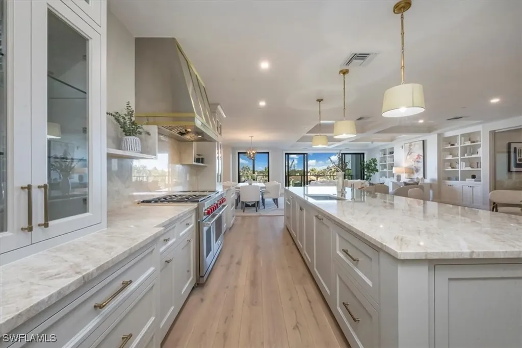 1820 Gulf Shore Boulevard N Naples FL 34102